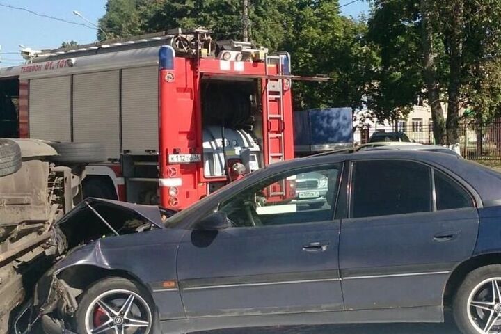 В Борисоглебске в ДТП разбились две легковушки: есть пострадавшие

По предварительным сведениям, там столкнулись автомоб