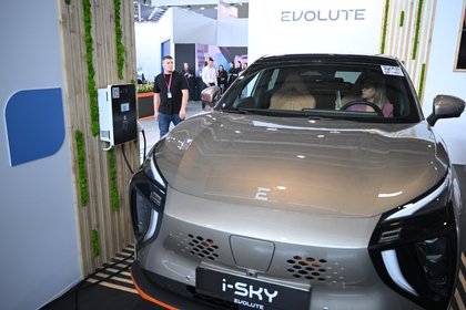 Названы сроки начала продаж обновленного Evolute i-Sky

Названы сроки начала продаж обновленного электрокроссовера Evolu