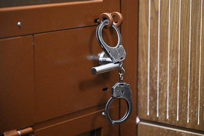 Россиянин вылил алкоголь на Вечный огонь и убежал

В Московской области Реутовский городской суд заключил под стражу мес