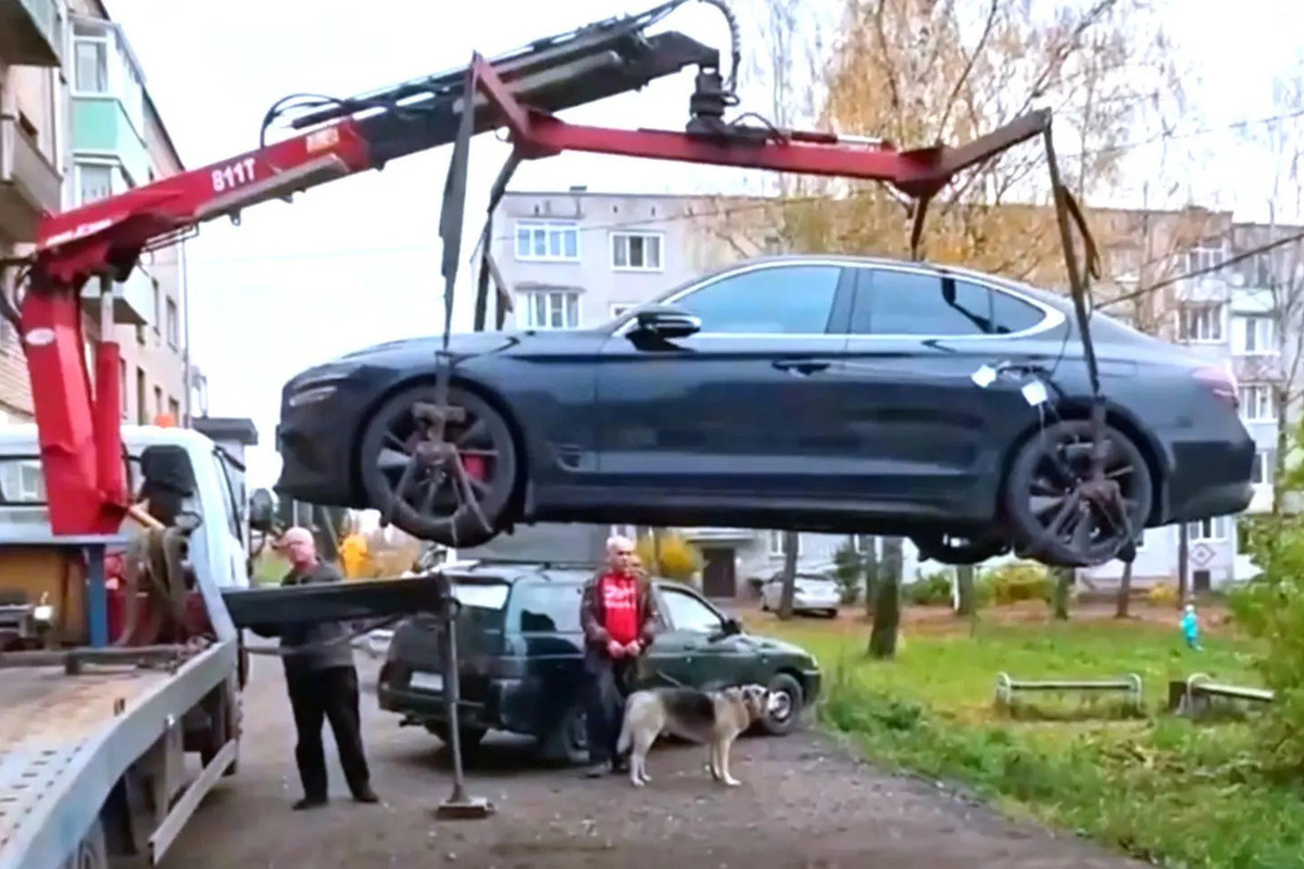 По иску прокуратуры у экс-главы костромского поселения конфисковали автомобиль

Пресс-служба областной прокуратуры сообщ