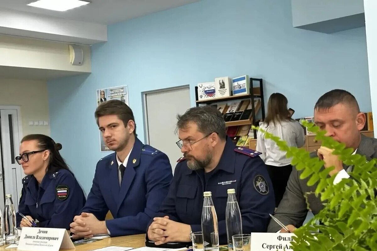 Следователь из Пензы выступил на Форуме отцов в Засечном

На региональном Форуме отцов «Сила отцовства: честь, опора, тр